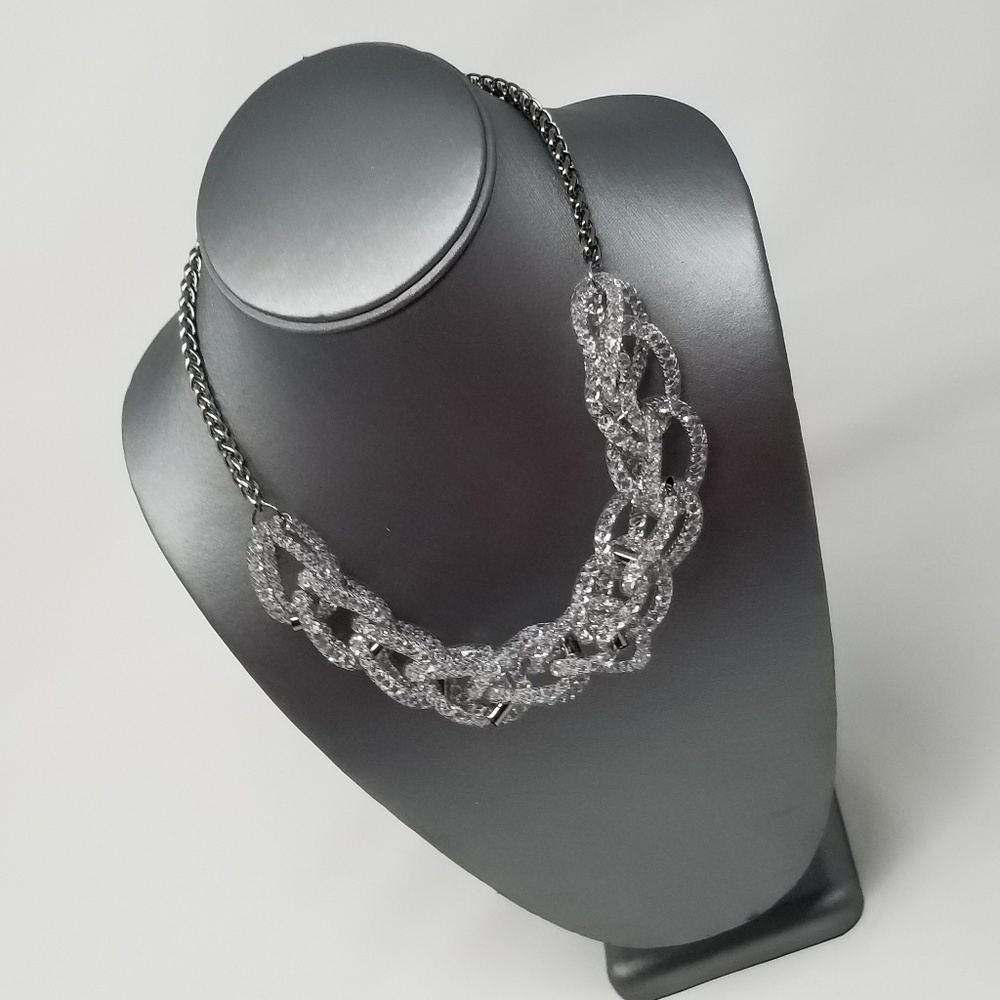 Silver Tone Mesh Necklace with Stardust Crystals